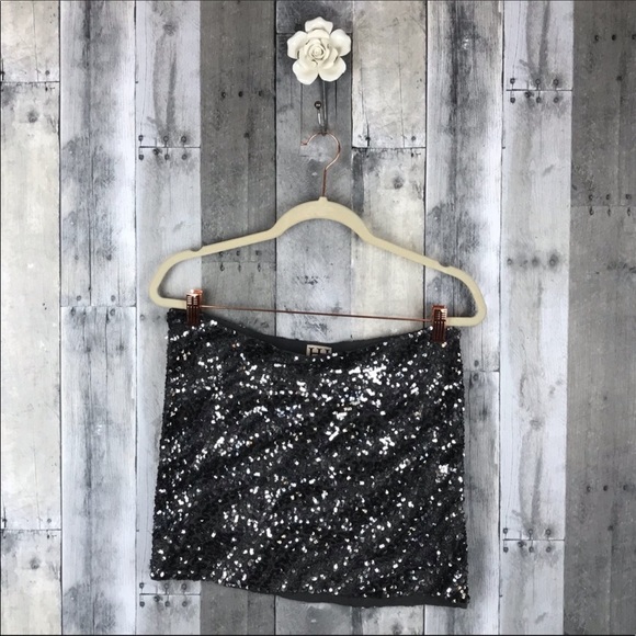 Haute Hippie Caviar Sequin Zebra Mini Medium New! - Picture 3 of 8